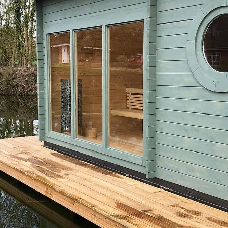 The Kestrel Shepherd Hut, Whitehouse Farm Stowmarket Dış mekan fotoğraf